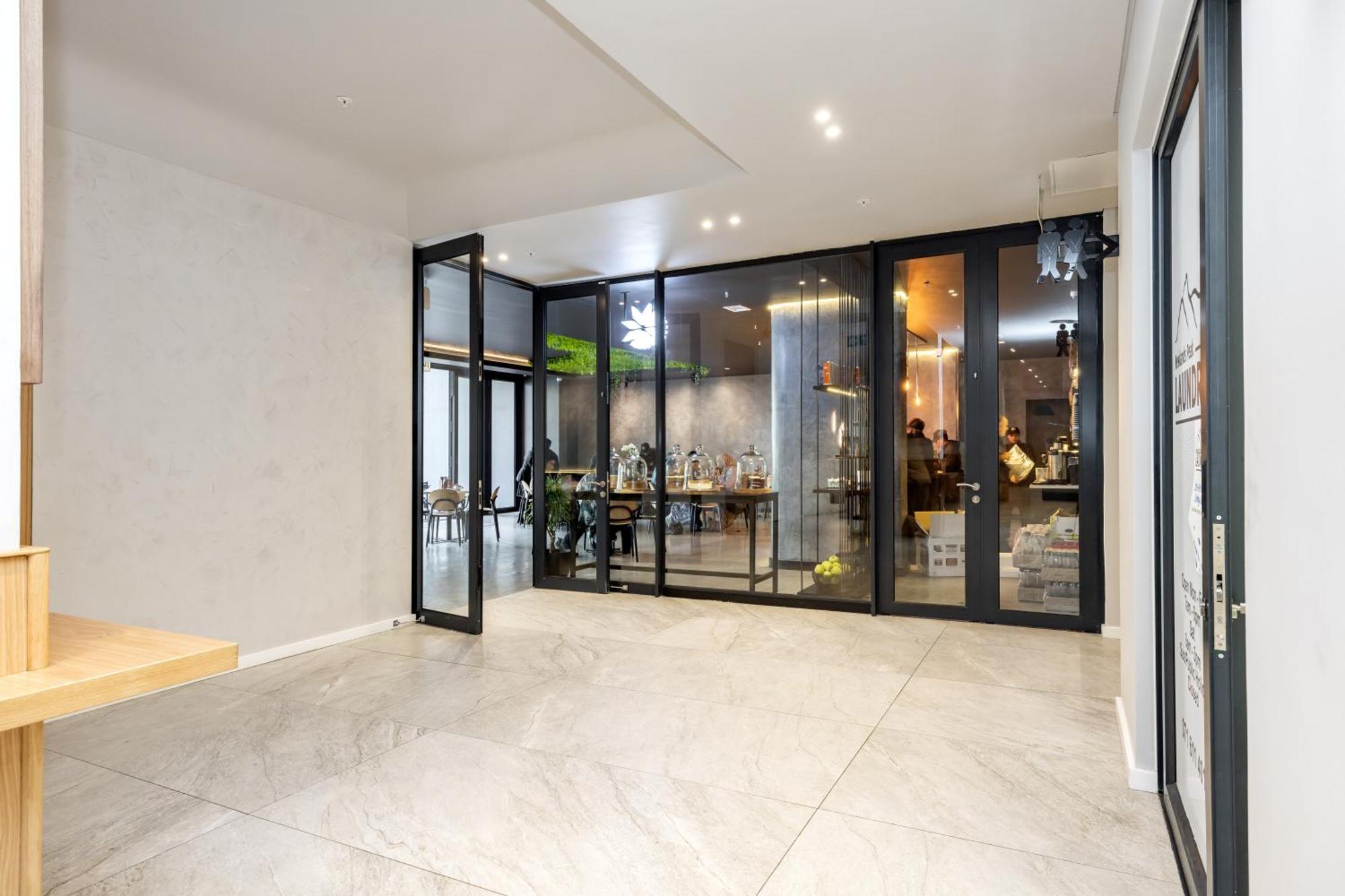 Newlands Peak Living Apartment Cape Town